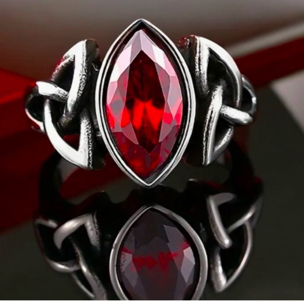 🔥🆕🔥Celtic Knot Ring